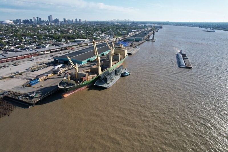 Data center buildout fuels construction boom, project cargo windfall