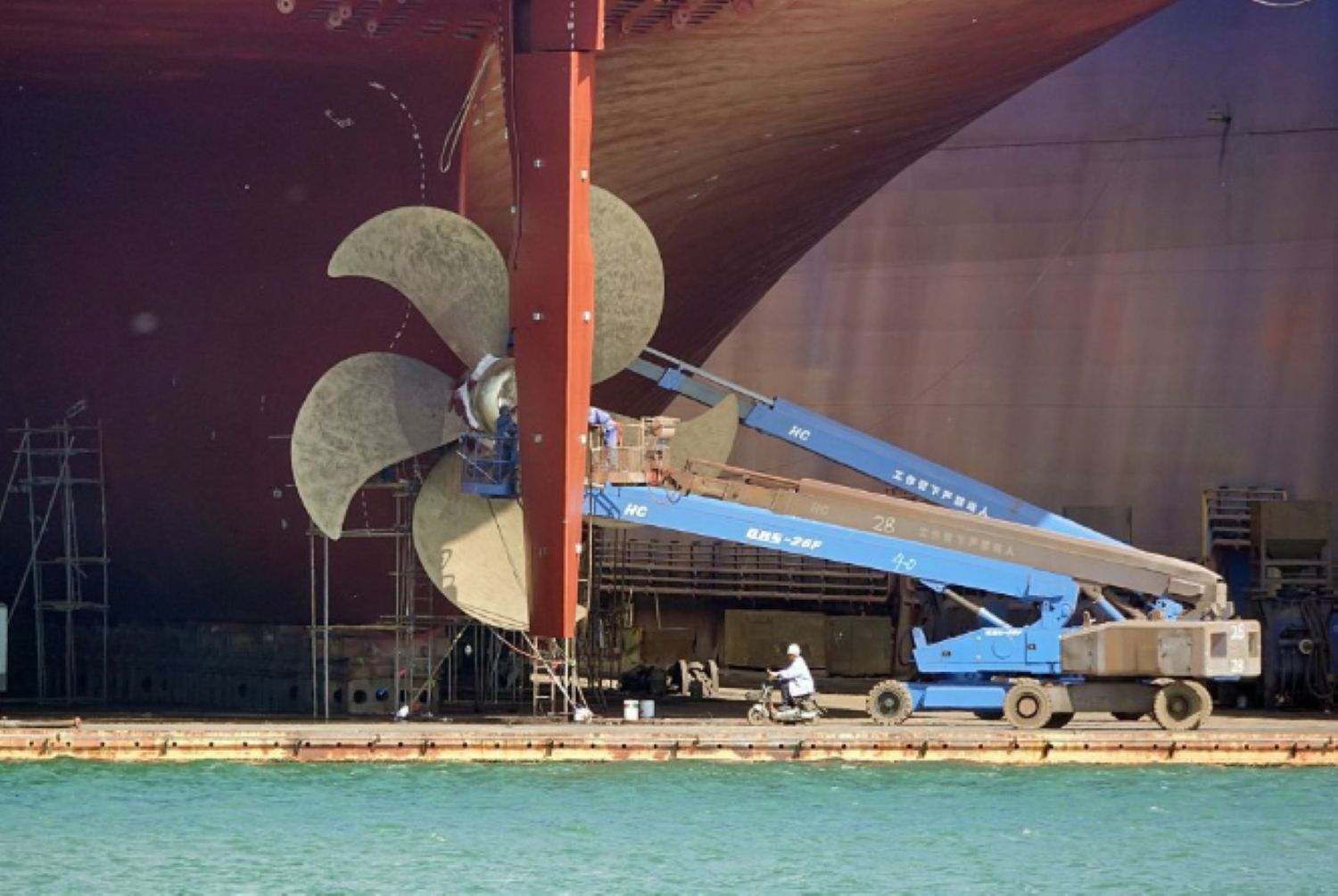 Easing container tonnage delivery in 2026 belies signs of saturation