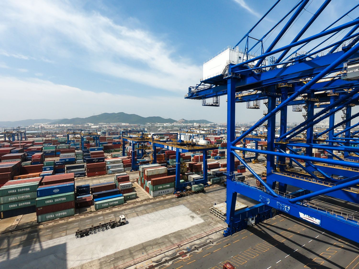 Hapag-Lloyd, ONE expand terminal networks with deals in Brazil, China