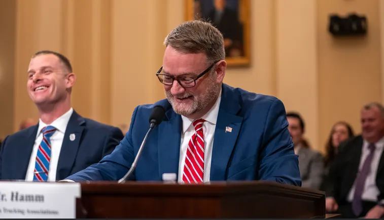 ATA, Werner exec seek express lane for veterans to land trucking jobs