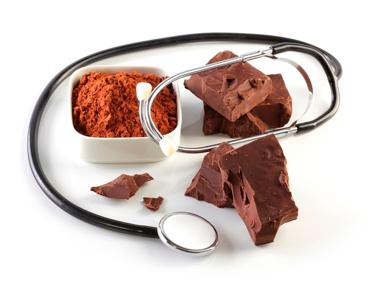 <![CDATA[Is the fountain of youth actually a dark-chocolate fondue? a cup of tea for stronger bones; alcohol and cancer – Morning Medical Update]]>