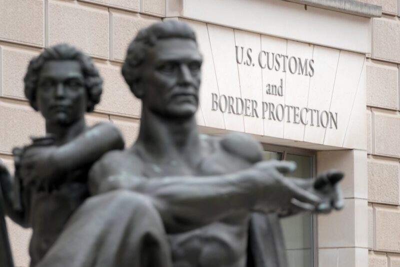 Trade Lawyers Urge Firms to File Lawsuits to Safeguard Rights to Tariff Refunds