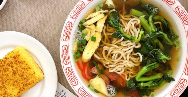 The 38 Best Restaurants in Honolulu, According to a Local Expert