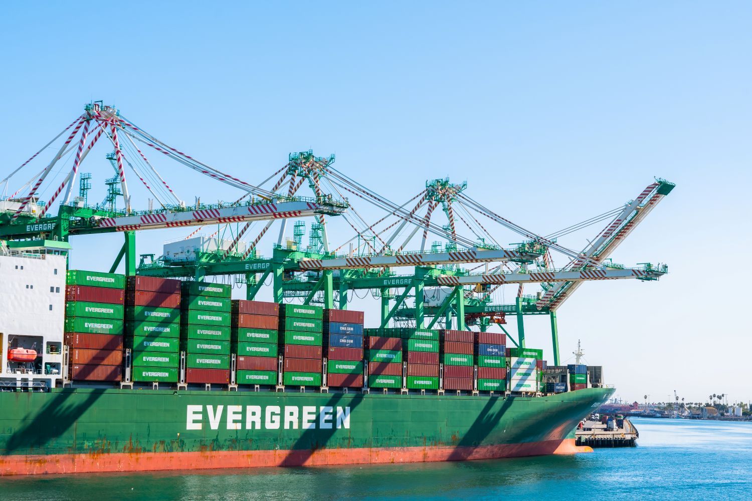 Evergreen bolsters Asia-West Coast South America links amid capacity surge