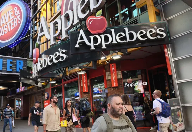 How Applebee’s Date Night Pass builds on the chain’s marketing-led success