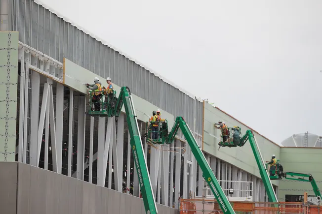 Labor, tariffs collide with data center boom