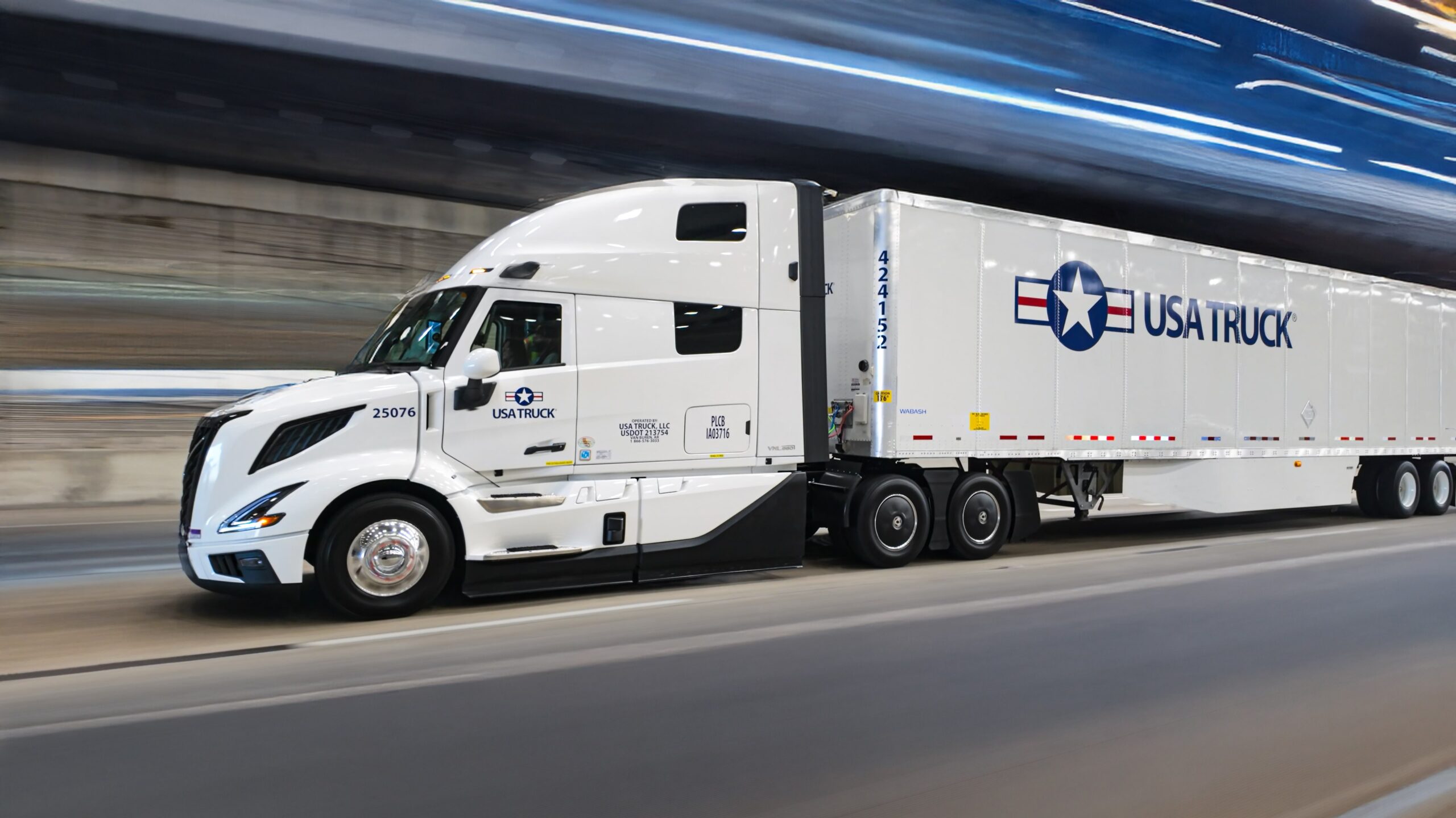 Former, current USA Truck execs acquire TL carrier from DSV