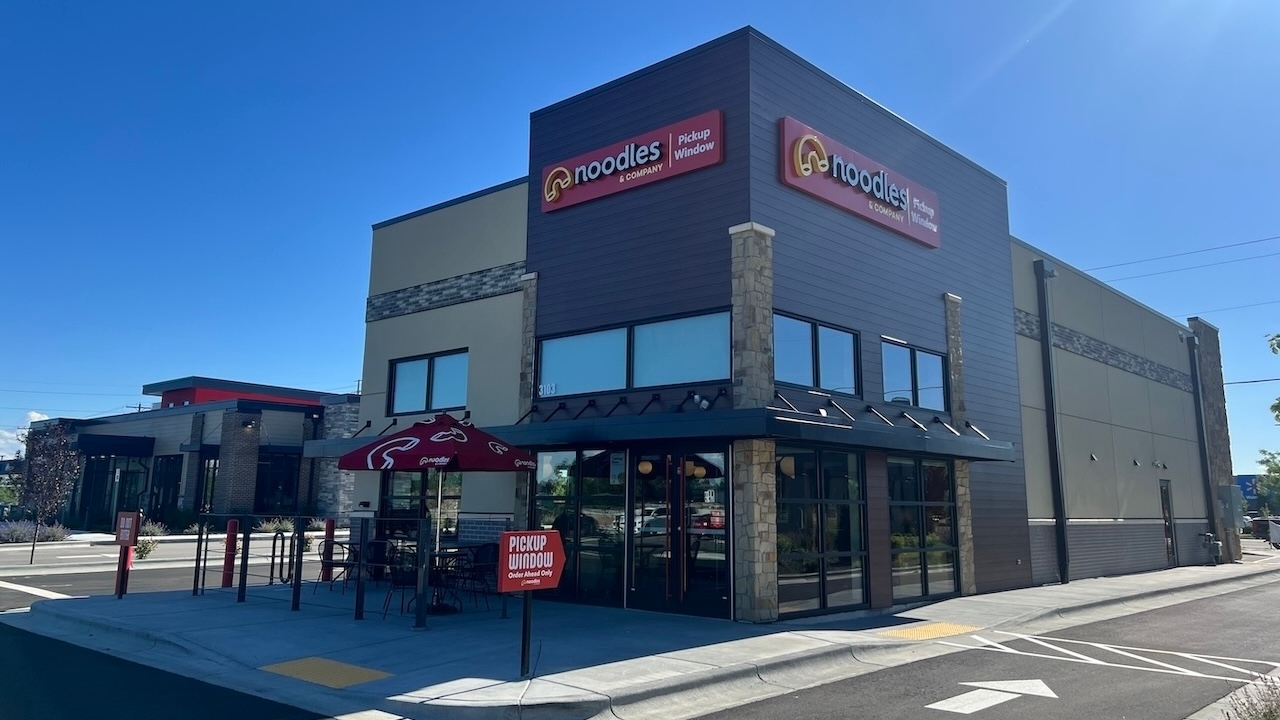 Noodles &amp; Company receives delisting determination letter