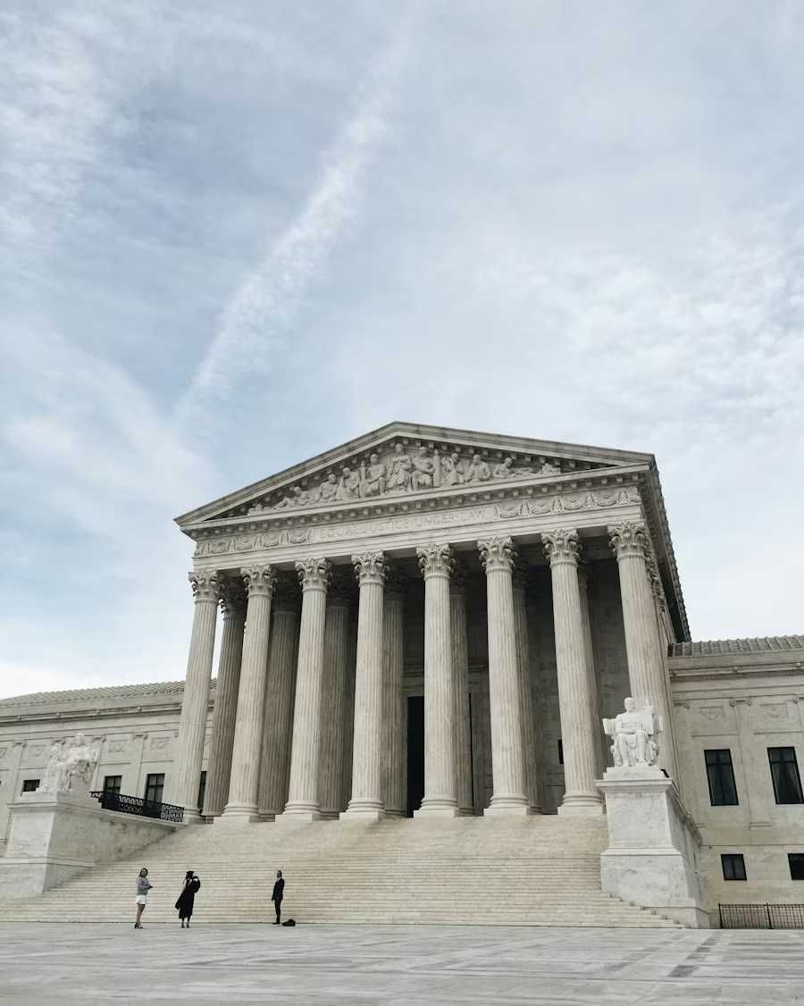 C.H. Robinson asks Supreme Court to set national standard for freight laws
