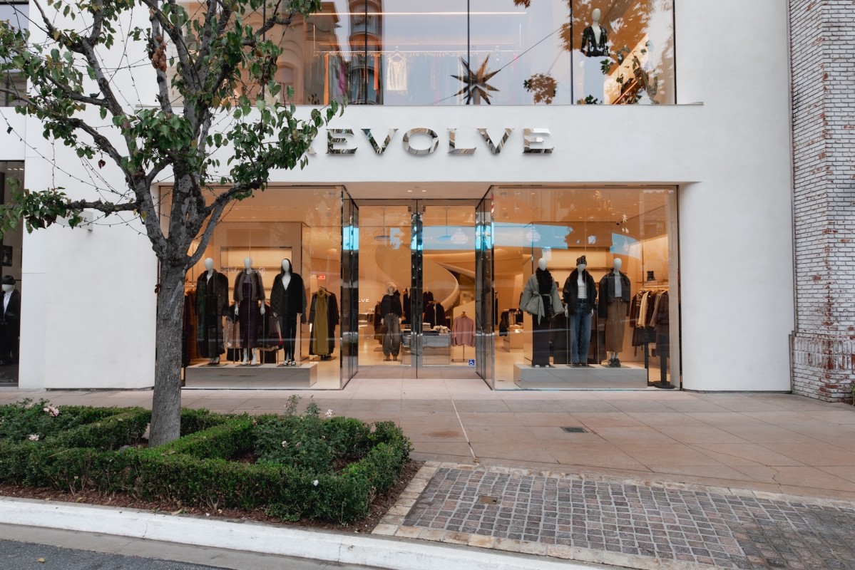 ICYMI: Inside Revolve's L.A. Flagship, the Future of At-Home Beauty Devices & Valentino Garavani's Passing