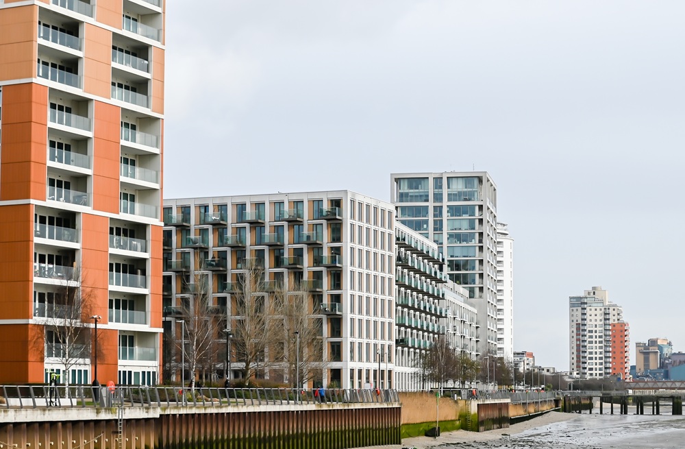 Regenerating Silvertown: A waste heat blueprint for data centres