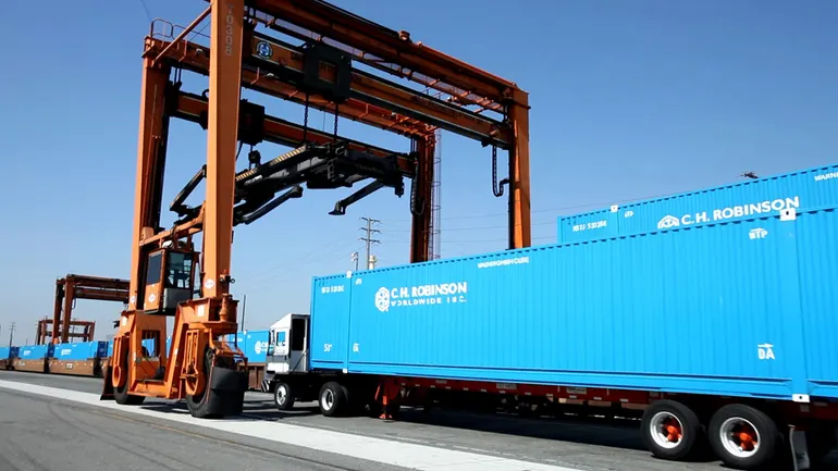 CH Robinson’s surface transportation business a bright spot in Q4