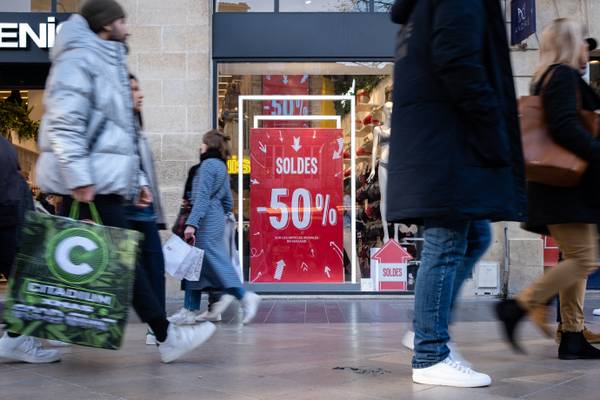 Fashion retailers in France lose 20 percent of stores since 2019