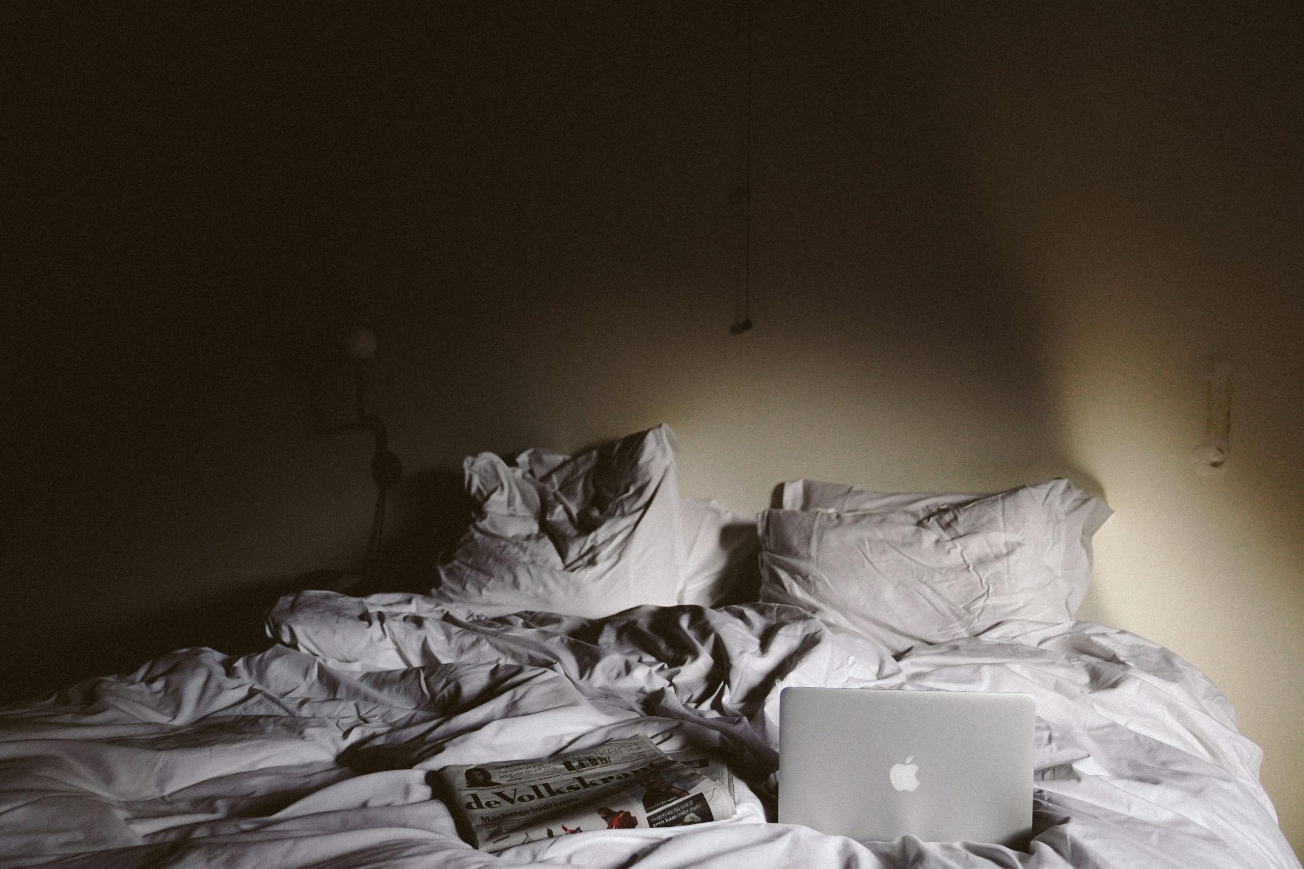 Sleep expert on why you keep waking up at 3am, as Google searches rise