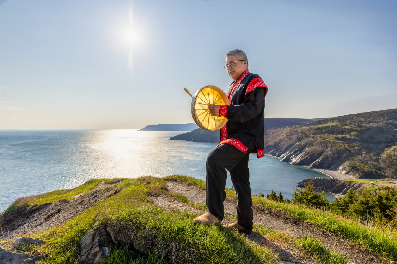 How can innovative ethnomusicology research help foster diversity, inclusivity and equity in the music industry?