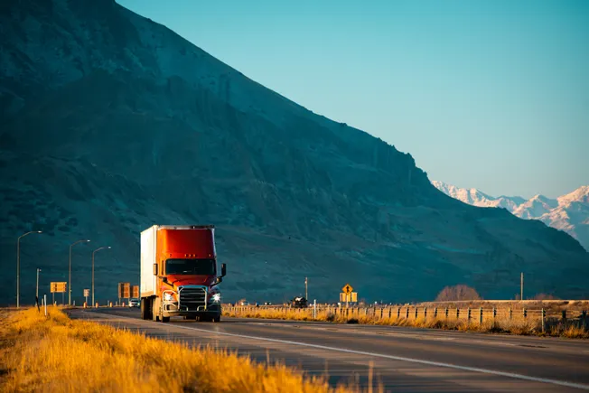 Truck and Engine Manufacturers Association backs EPA in high-stakes emissions fight