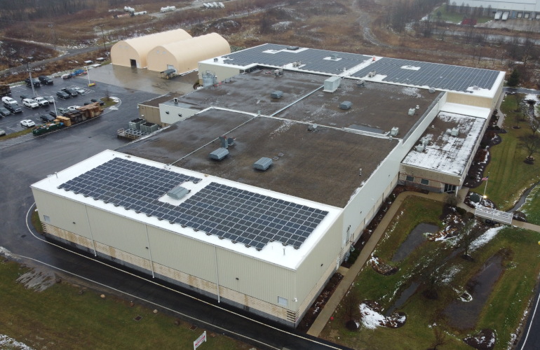 Ohio rubber manufacturing site installs solar on flat roof